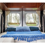 CanaDream Deluxe Van Camper – 2 Berth-bed