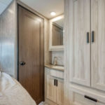 Class C Medium RV – 5 Berth Bathroom